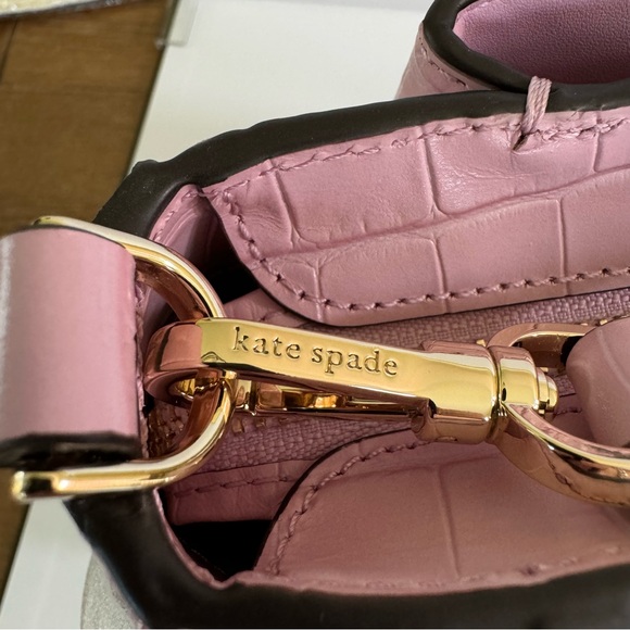 Kate Spade NWT Dumpling Croc Embossed Quartz Pink Crossbody Bag - Picture 9 of 12